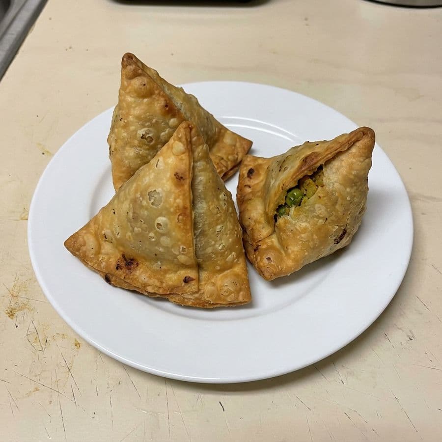 Vegetable Samosa (3 PCS)